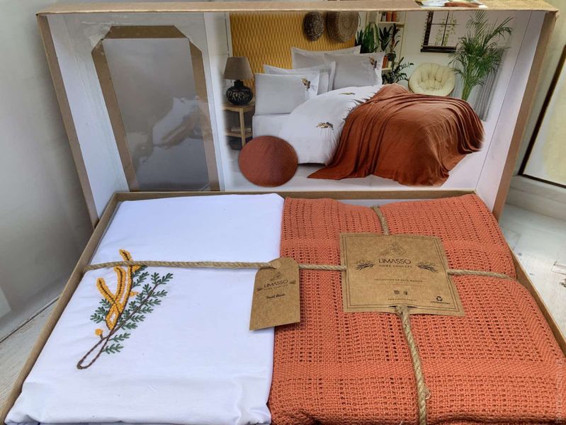 Набор постельного белья Limasso Hand Made Orange с пике - покрывалом евро 120603 фото
