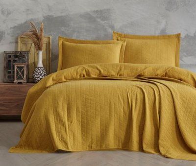 Покривало бавовняне Saheser Orella yellow 240х260 см з наволочками 204923 фото