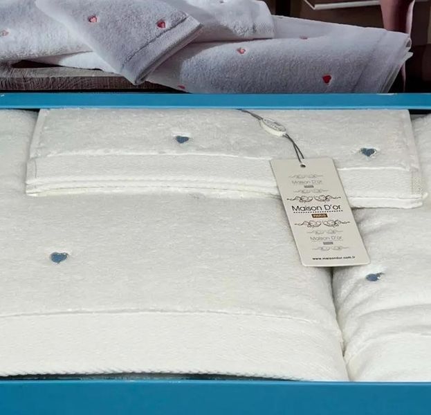 Набор махровых полотенец Maison D'or Soft Hearts white - blue из 3-х штук 176328 фото