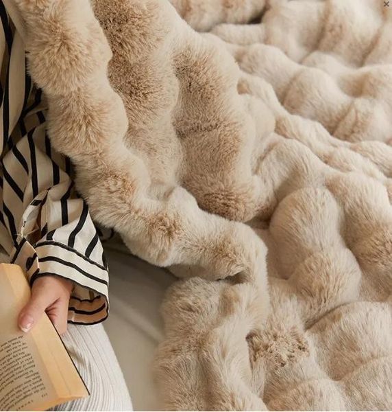 Плед - Покрывало Home Textile Sable 200x230 см с искусственного меха бежевый 168294 фото