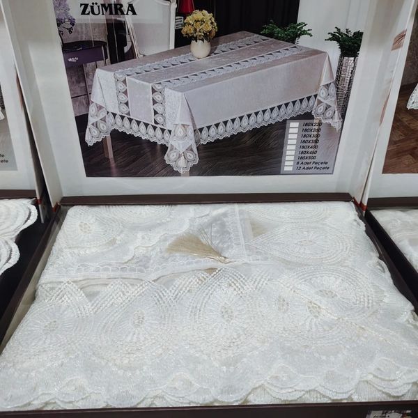Бархатная скатерть Haspen Zumra 180x220 см молочная 193242 фото