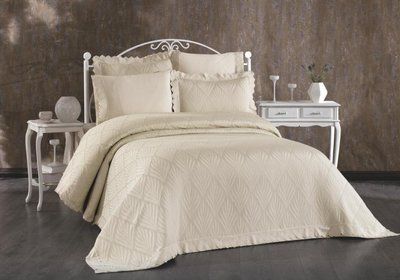 Покривало жакардове з мереживом Finezza Home Milano bej 250x260 см з наволочками 50х70 см 217032 фото