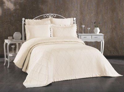 Покривало жакардове з мереживом Finezza Home Milano krem 250x260 см з наволочками 50х70 см 217033 фото