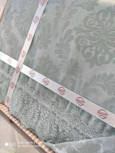 Покрывало жаккардовое Karina Homme Seda maldiv 250x260 см 114689 фото