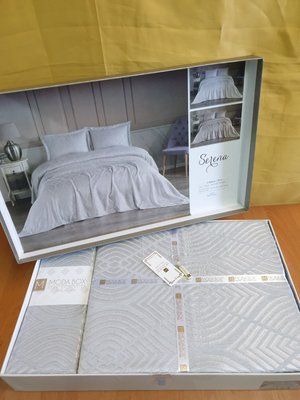 Покрывало жаккардовое Moda Box Serena 240x260 см с наволочками серое 202048 фото