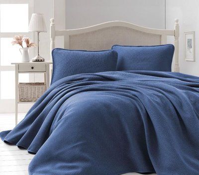 Покривало жакардове Saheser Liv navy blue 240х260 см з наволочками 204907 фото