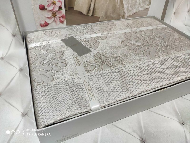 Покрывало Gardine's жаккардовое Diva Bej 240x260 см с наволочками 108932 фото