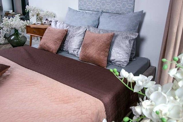 Декоративное покрывало Руно VeLour 180x220 см Cappuccino 121402 фото