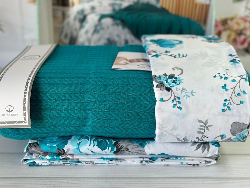 Постельное белье с пике - покрывалом Romeo Home изумрудное с цветами евро 209096 фото
