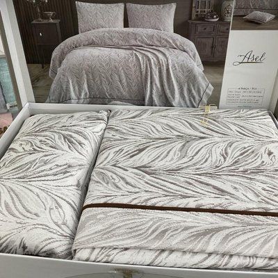 Покривало жакардове Moda Box Asel 240x260 см бежеве з наволочками та декоративною подушкою 210826 фото